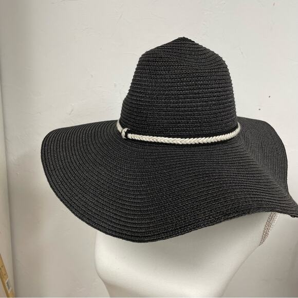 Large Black Boho Straw Woven Sun Hat Oversized Target Beach Vacation - Picture 1 of 6